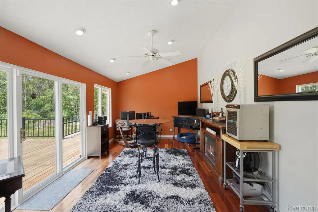 13158 Wood Road Dewitt Charter Township MI 48808