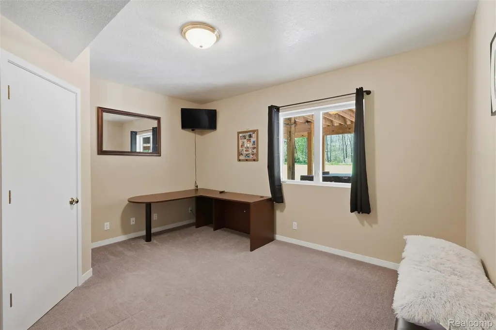 13158 Wood Road Dewitt Charter Township MI 48808