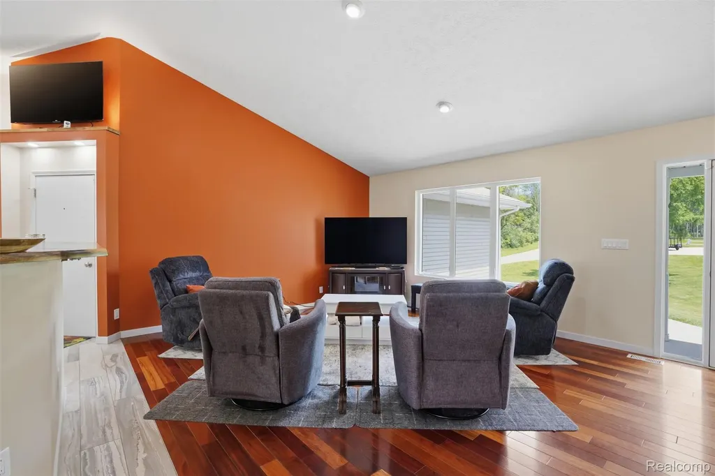 13158 Wood Road Dewitt Charter Township MI 48808