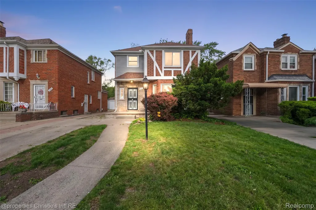 18645 Roselawn Street Detroit City MI 48221