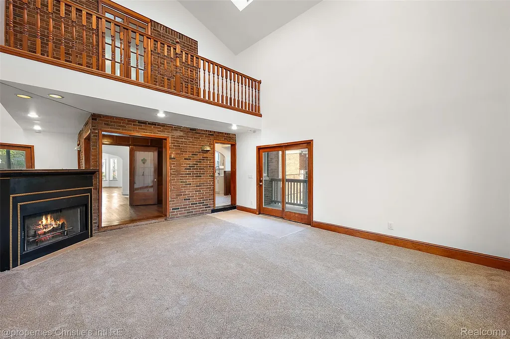 18645 Roselawn Street Detroit City MI 48221