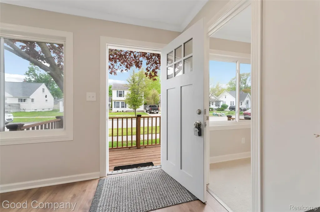 310 Massoit Street Clawson City MI 48017