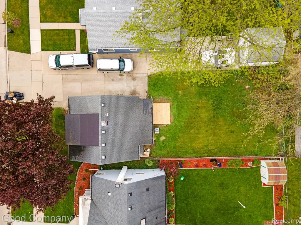310 Massoit Street Clawson City MI 48017