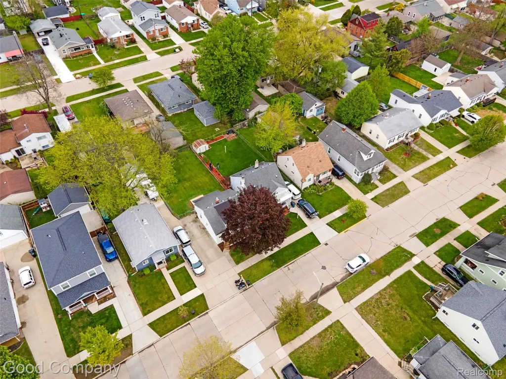 310 Massoit Street Clawson City MI 48017