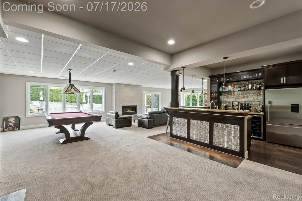 602 Wellington Circle Rochester Hills City MI 48309