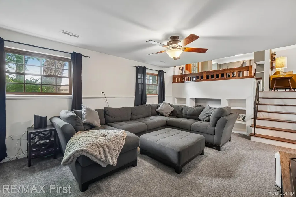 36258 Jamison Street Livonia City MI 48154