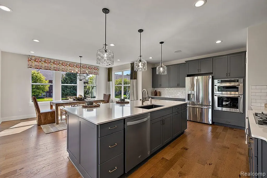 51594 Burgeon Drive Macomb Township MI 48042