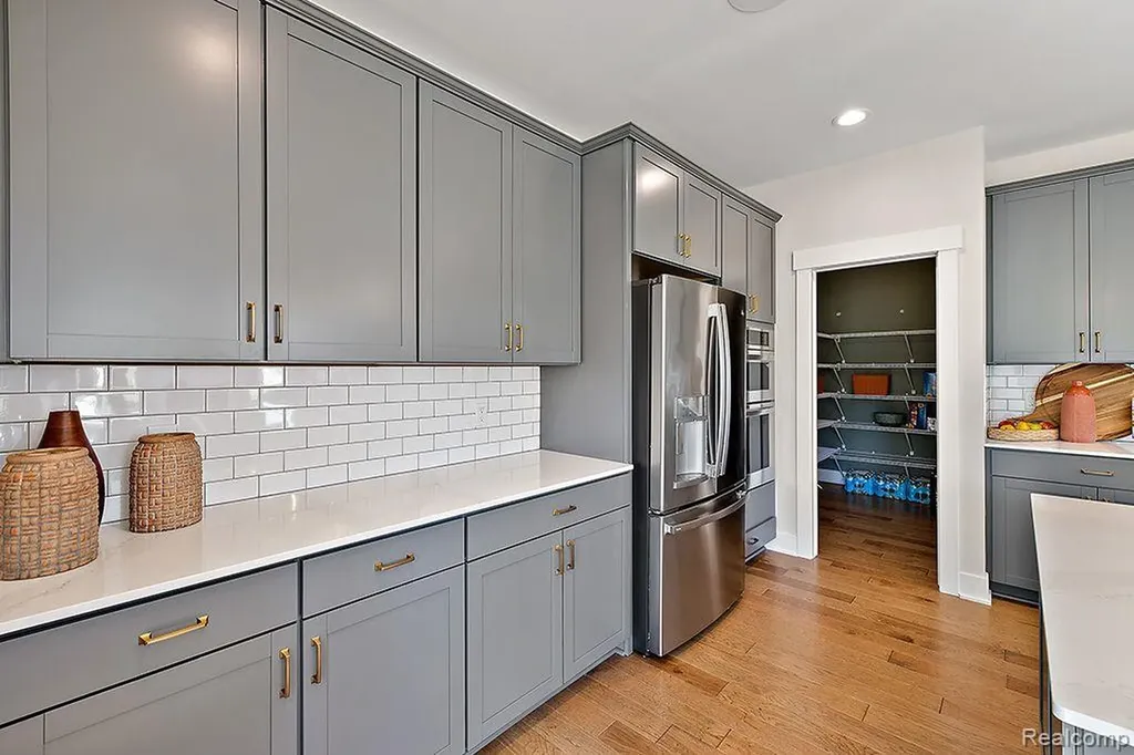 51594 Burgeon Drive Macomb Township MI 48042