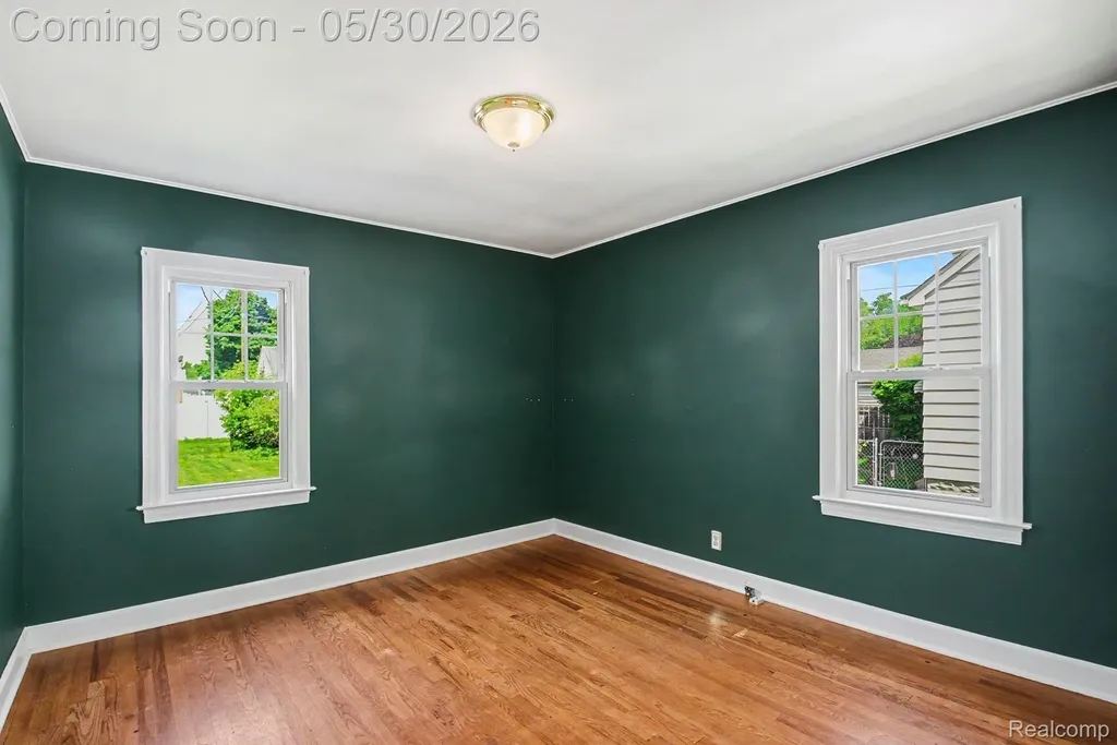 1427 21st Street Port Huron City MI 48060