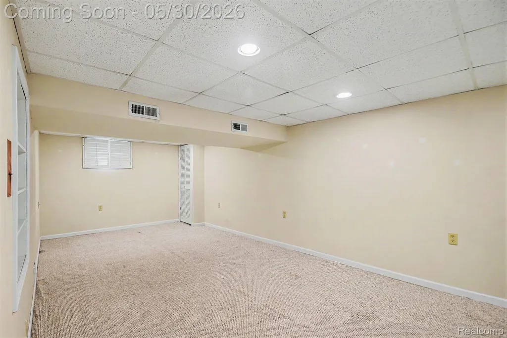 1427 21st Street Port Huron City MI 48060