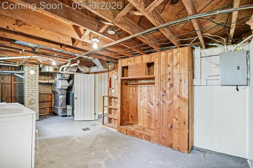 1427 21st Street Port Huron City MI 48060