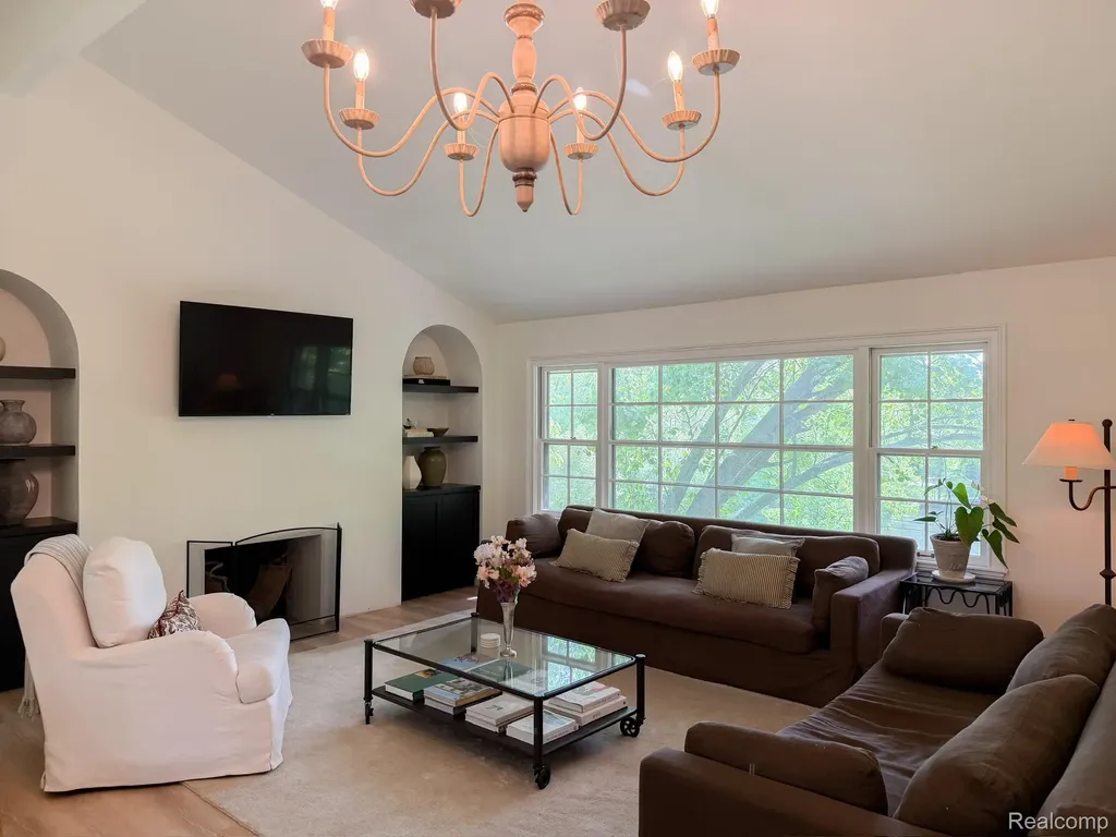 19510 Clement Road Northville Township MI 48167