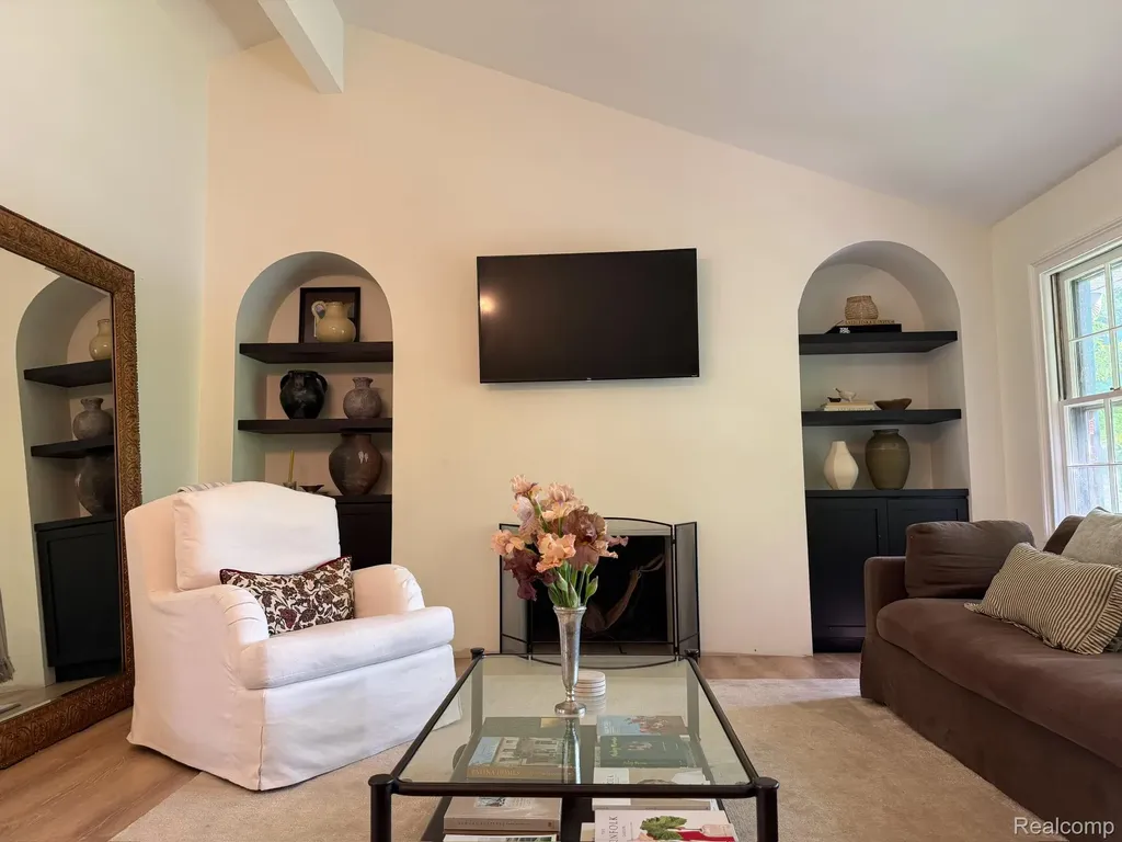 19510 Clement Road Northville Township MI 48167