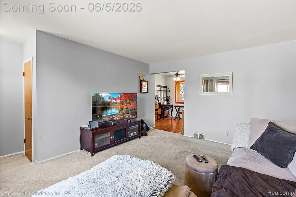 30726 Cooley Boulevard Westland City MI 48185