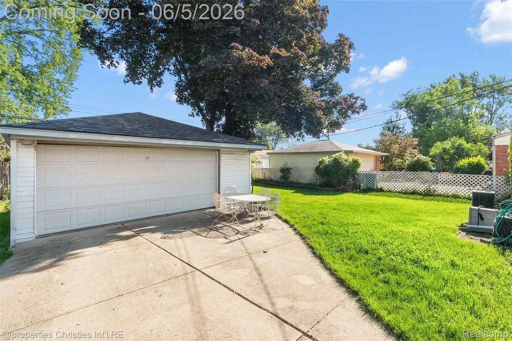 30726 Cooley Boulevard Westland City MI 48185