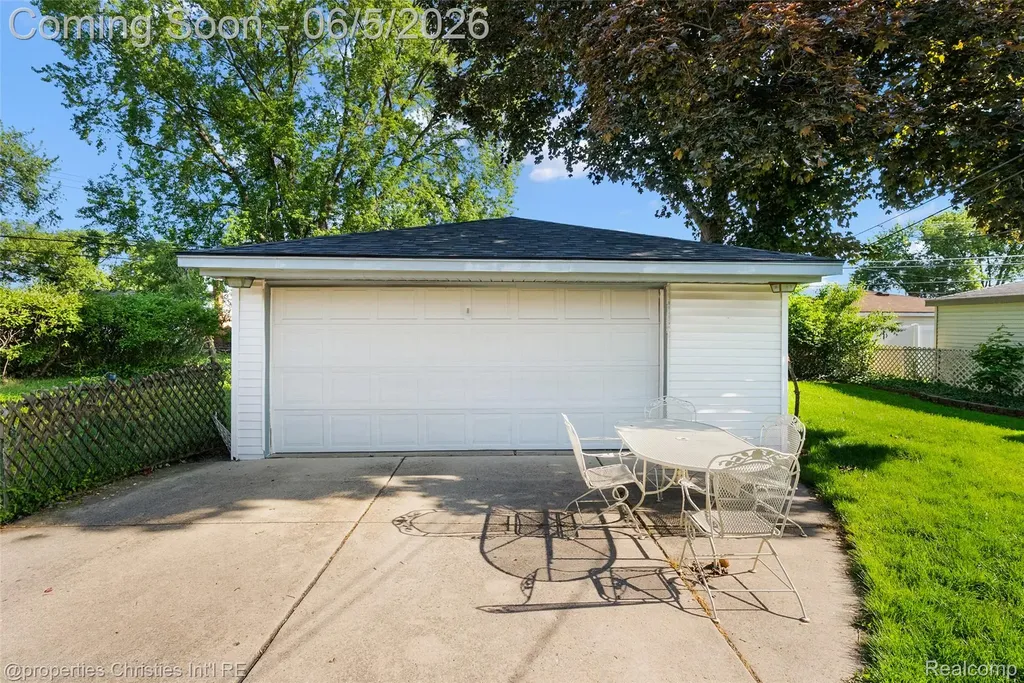 30726 Cooley Boulevard Westland City MI 48185