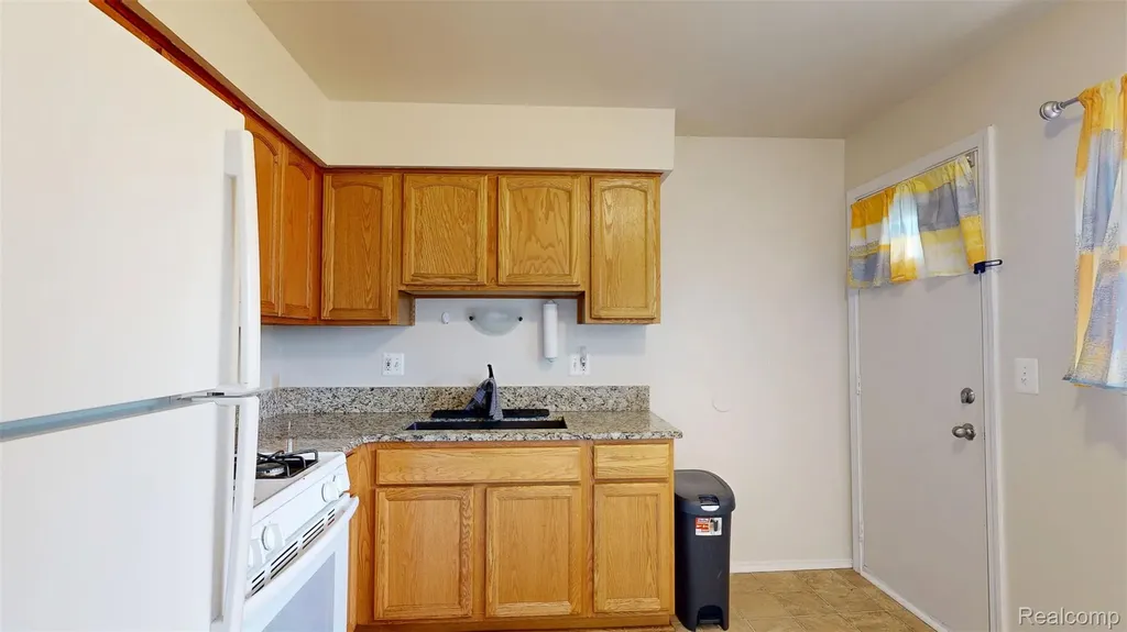 9792 Cornell Taylor City MI 48180