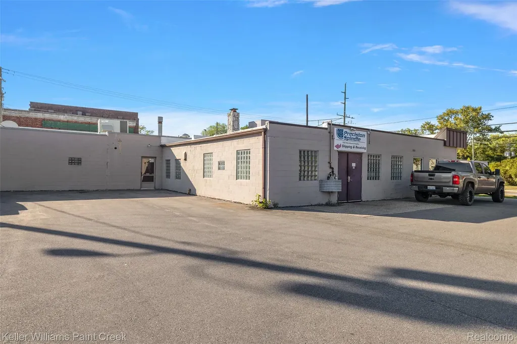 836 Woodward Heights Ferndale City MI 48220