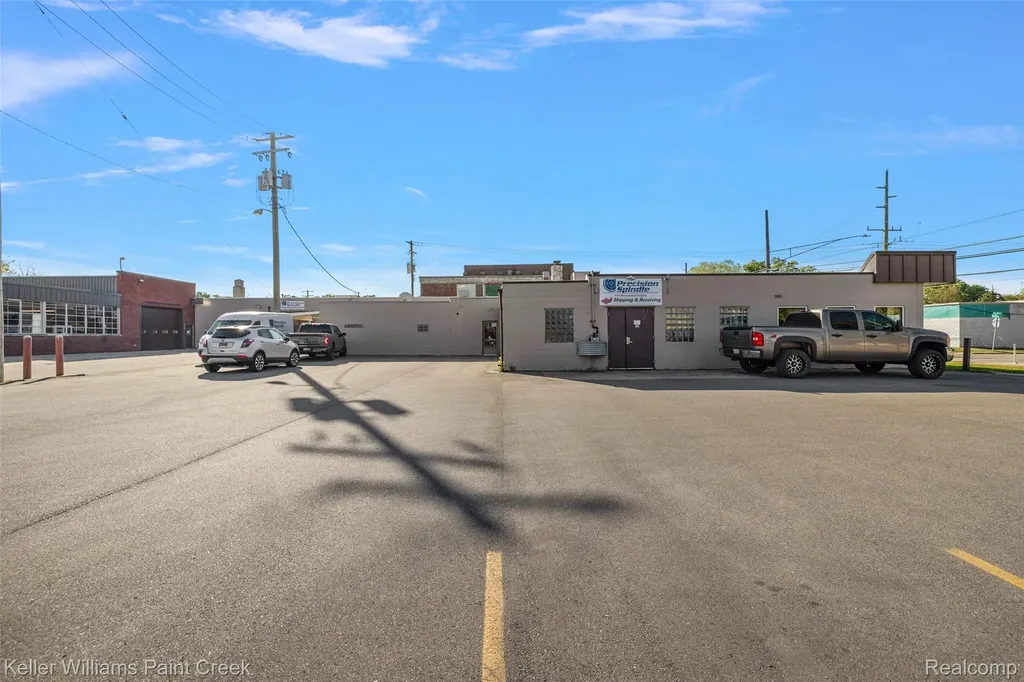 836 Woodward Heights Ferndale City MI 48220