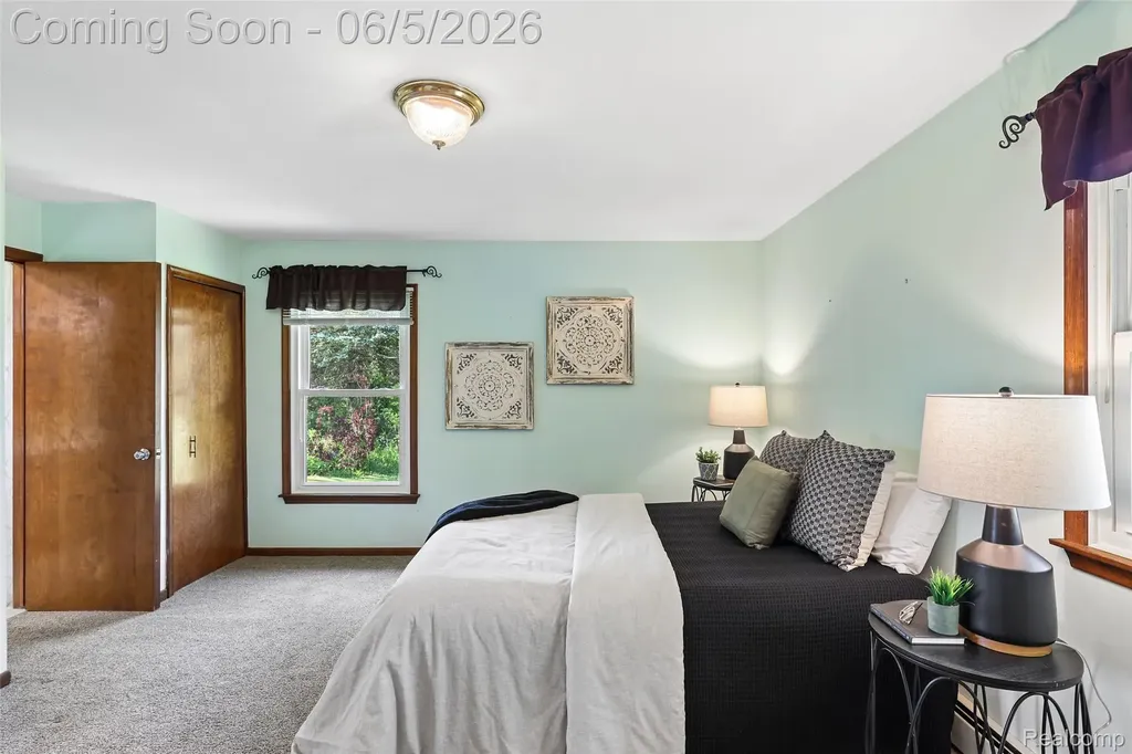 8701 Heatherset Drive Brighton Township MI 48114