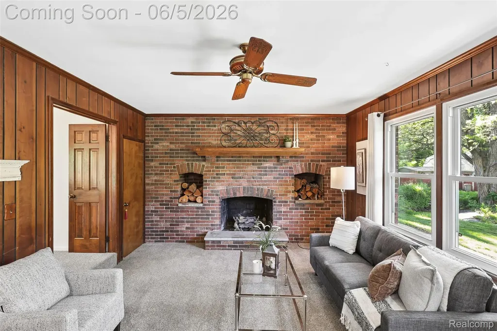 8701 Heatherset Drive Brighton Township MI 48114
