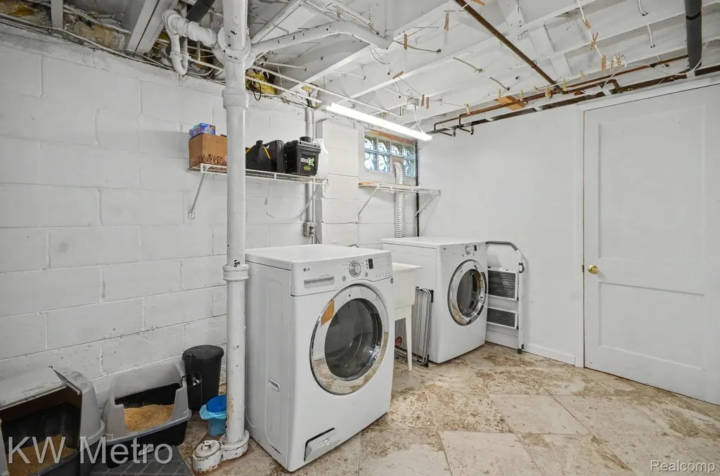 2422 Shevlin Street Ferndale City MI 48220