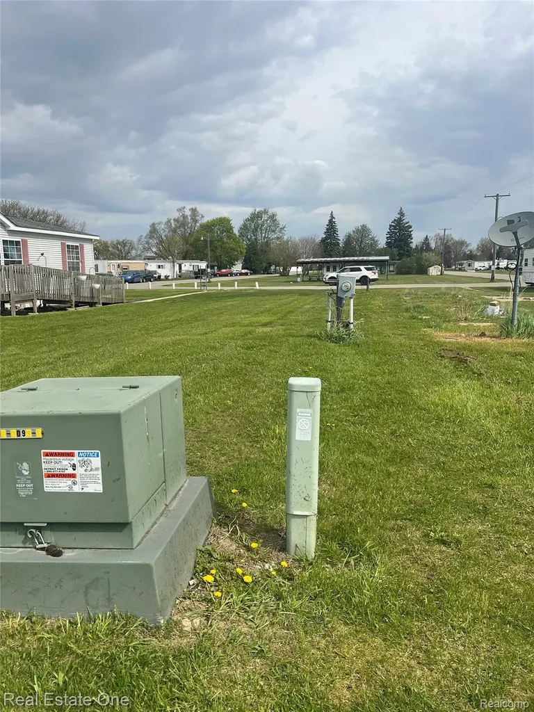 1723 S Van Dyke Road Colfax Township MI 48413