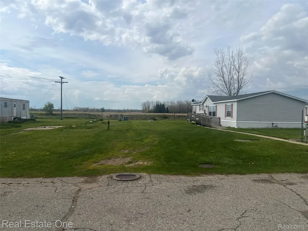 1723 S Van Dyke Road Colfax Township MI 48413