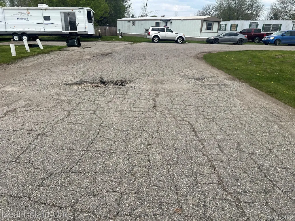 1723 S Van Dyke Road Colfax Township MI 48413