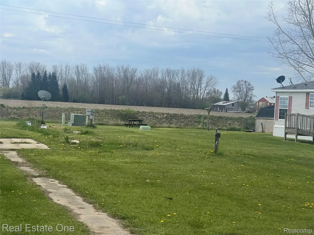 1723 S Van Dyke Road Colfax Township MI 48413