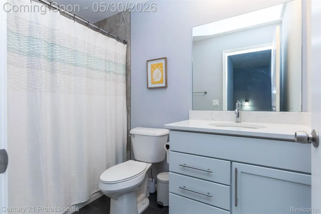 57 Kaprol Drive Troy City MI 48098