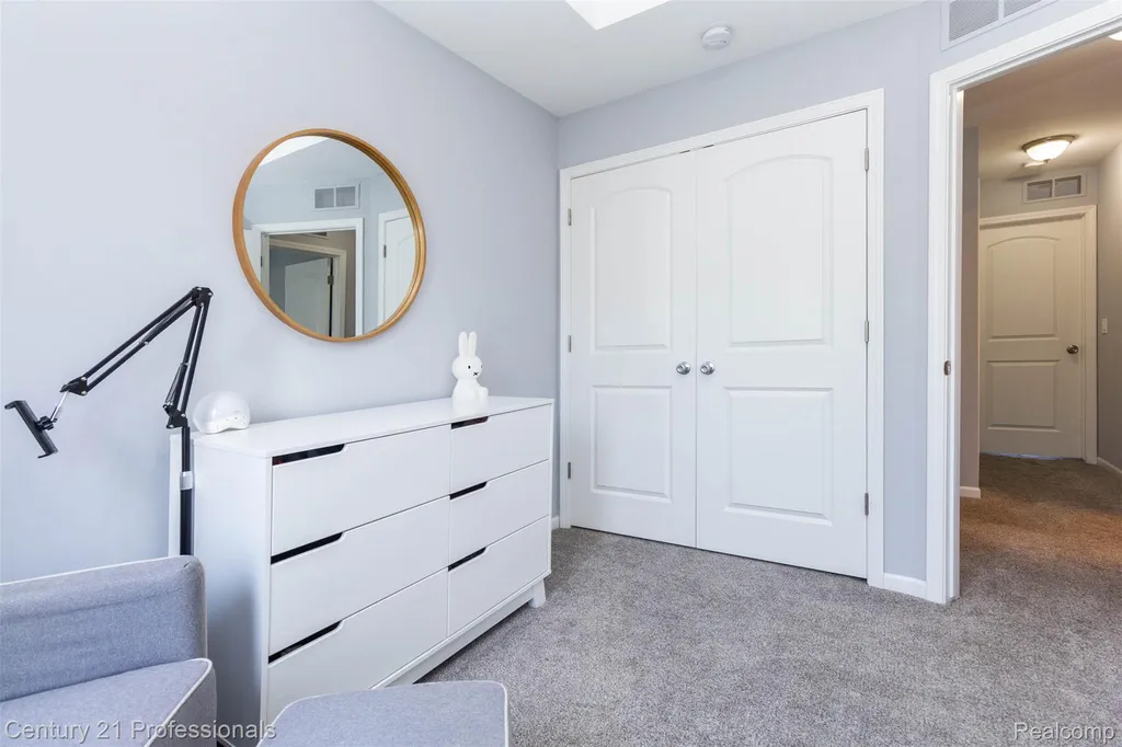 57 Kaprol Drive Troy City MI 48098