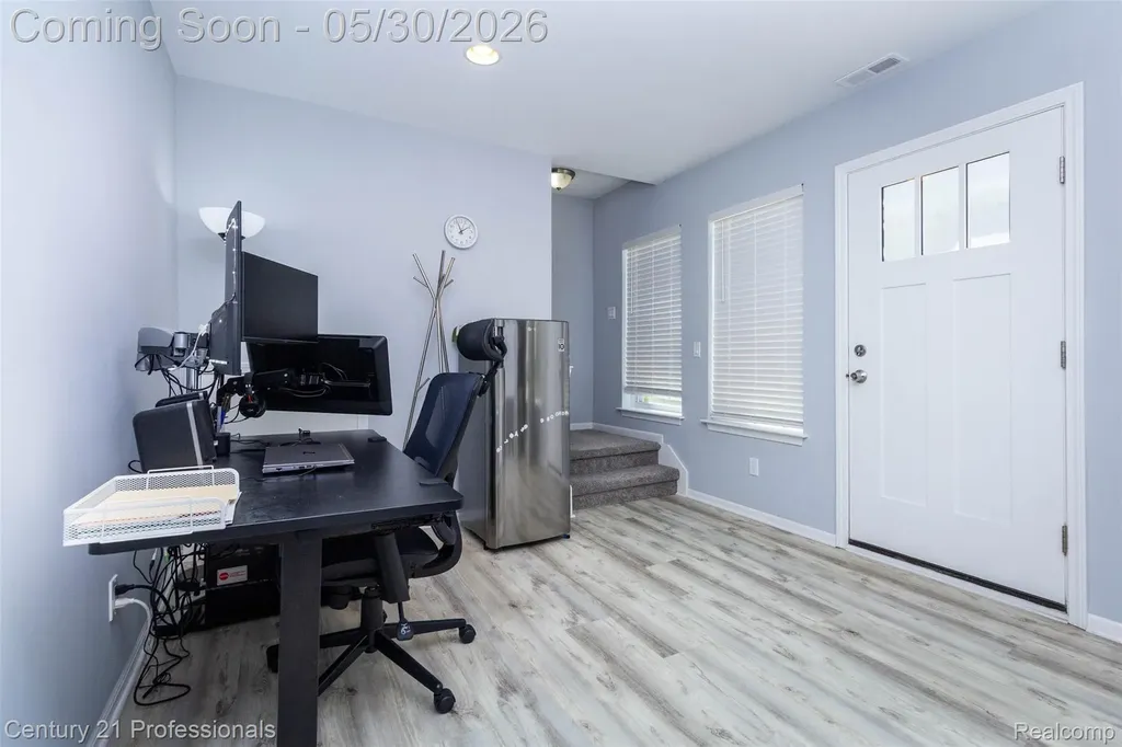 57 Kaprol Drive Troy City MI 48098