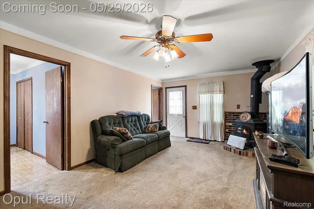 23034 Madison Street Dearborn City MI 48124