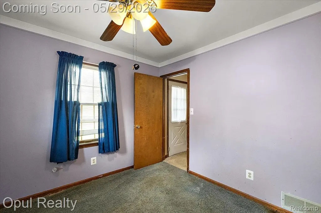 23034 Madison Street Dearborn City MI 48124