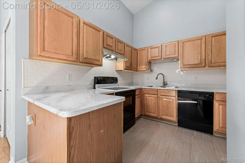 23362 Stromp Court Brownstown Charter Township MI 48183