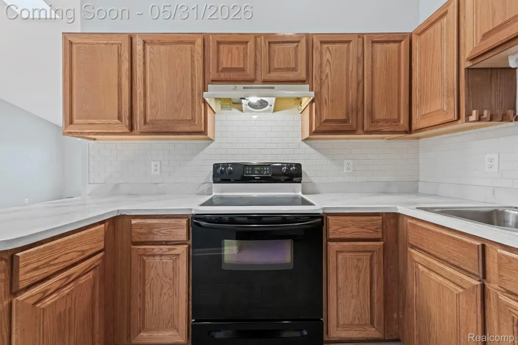 23362 Stromp Court Brownstown Charter Township MI 48183