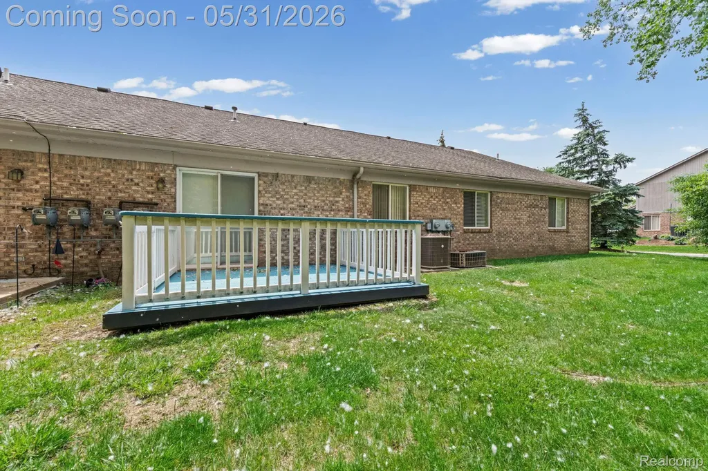 23362 Stromp Court Brownstown Charter Township MI 48183