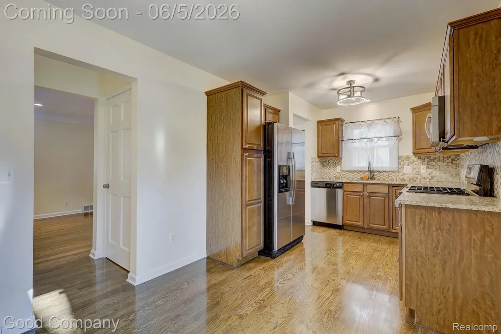 1218 Hoffman Avenue Royal Oak City MI 48067