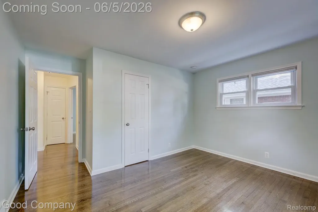 1218 Hoffman Avenue Royal Oak City MI 48067