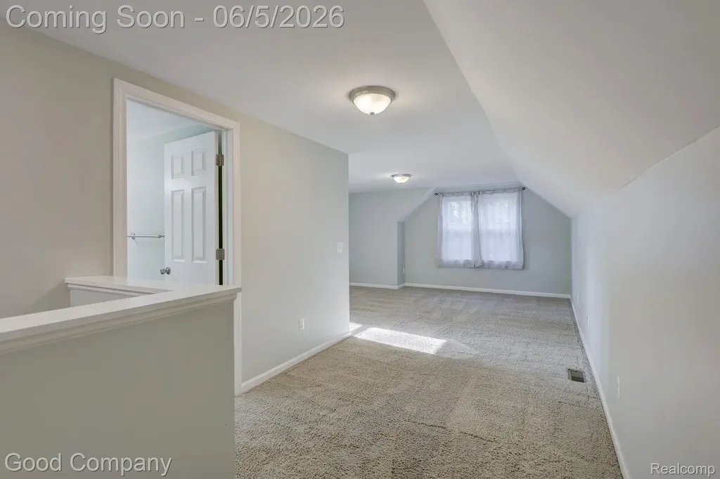 1218 Hoffman Avenue Royal Oak City MI 48067