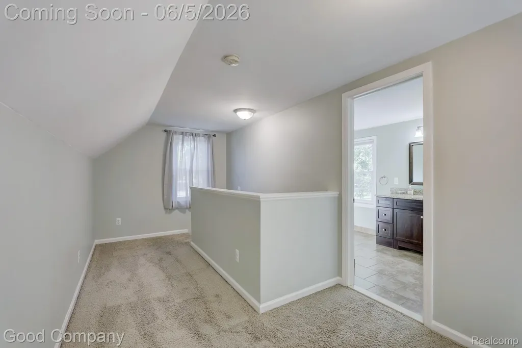1218 Hoffman Avenue Royal Oak City MI 48067