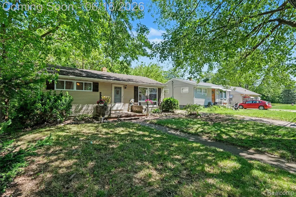 204 W Monroe Street Durand City MI 48429