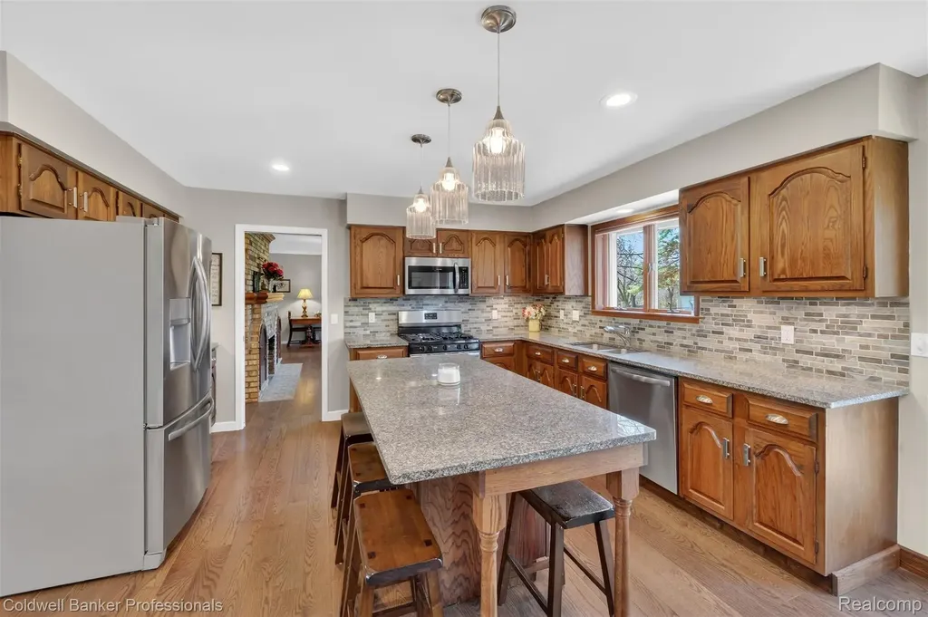 4380 Warwick Circle Drive Grand Blanc City MI 48439