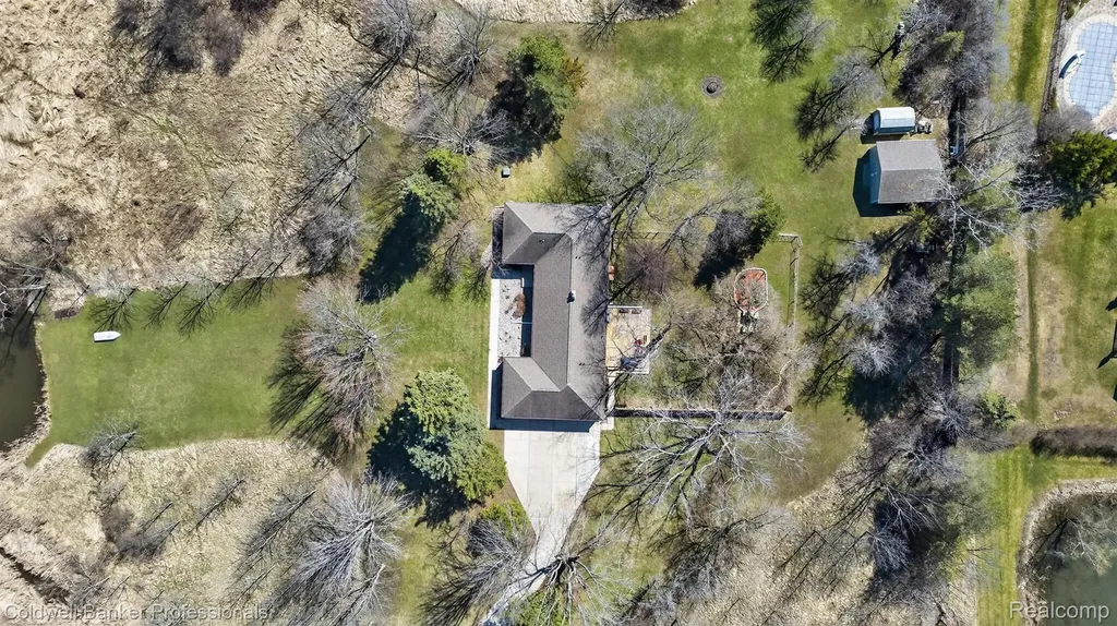 4380 Warwick Circle Drive Grand Blanc City MI 48439