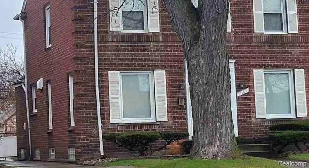 17167 Stansbury Street Detroit City MI 48235
