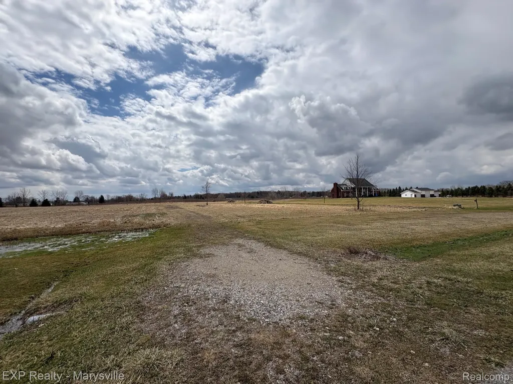 1 Putt-r Drive Putt-r Drive Mussey Township MI 48014