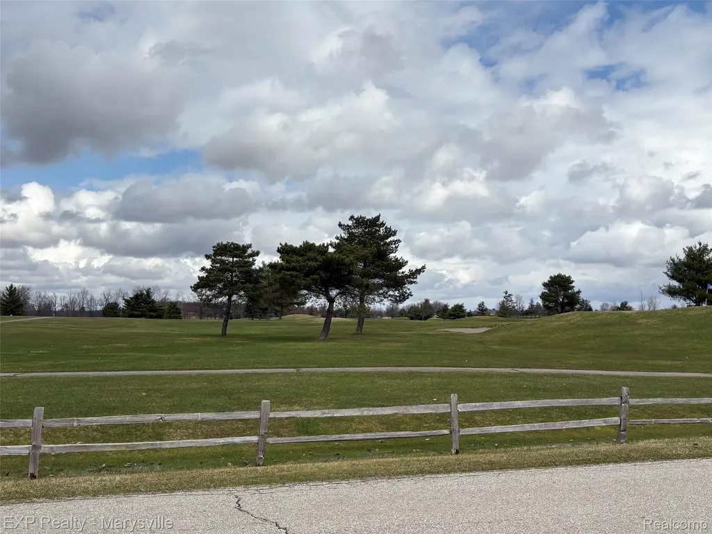 1 Putt-r Drive Putt-r Drive Mussey Township MI 48014
