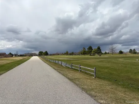 1 Putt-R Dr Putt-r Drive Mussey Township MI 48014