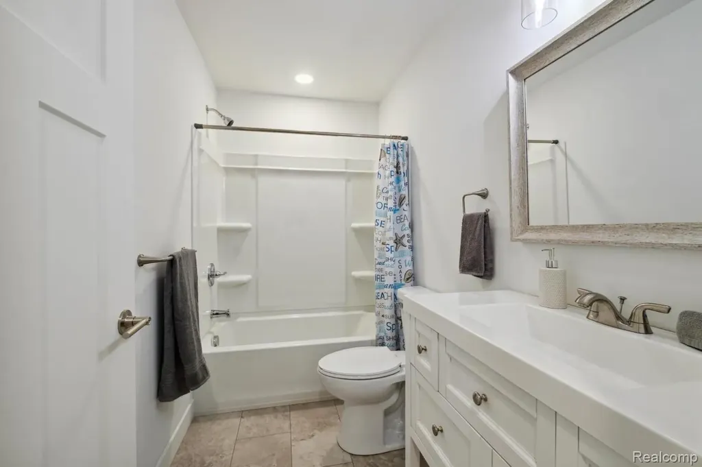 13375 Lenmoore Road Van Buren Charter Township MI 48111